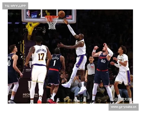 NBA--快船胜小牛 NBA--快船胜小牛